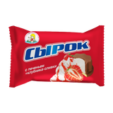 Сырок творожный «Молочная страна» 20% печенье + клубника-сливки