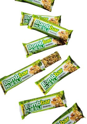 Батончик Мюсли Киви и Чиа, Bombbar, 45 гр 