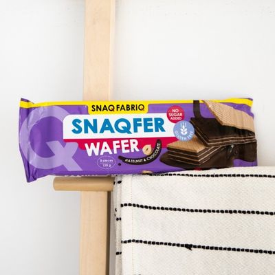 Вафли Snaq Fabriq - Шоколад-фундук, 120г (8 шт по 15г) 