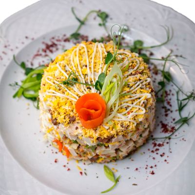 Салат овощной с грибами